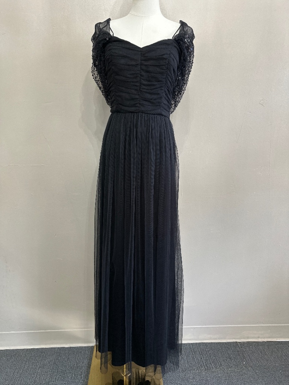 New DKNY Black Tulle Beaded Sequin Ruched Sweetheart Sheer Maxi Gown Zip 2